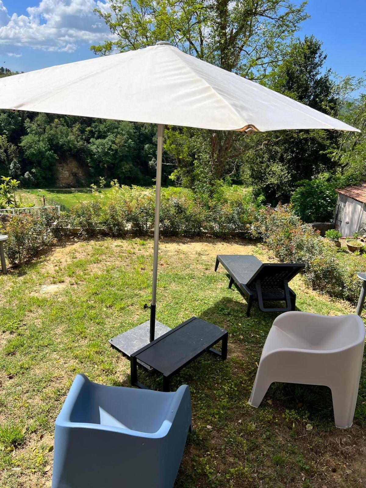 Ciliegia Di Lari - Attico Villa Buitenkant foto
