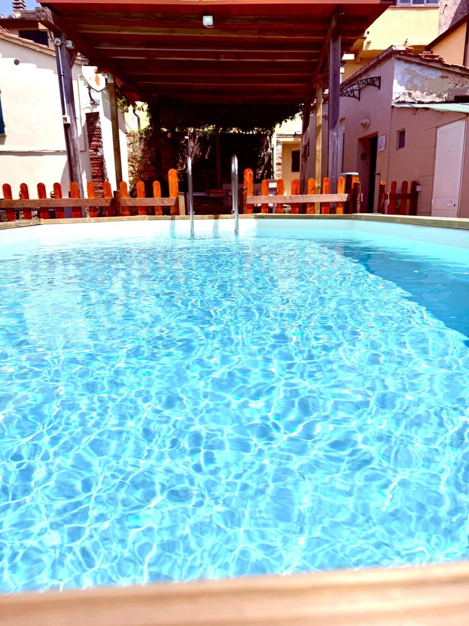 Ciliegia Di Lari - Attico Villa Buitenkant foto